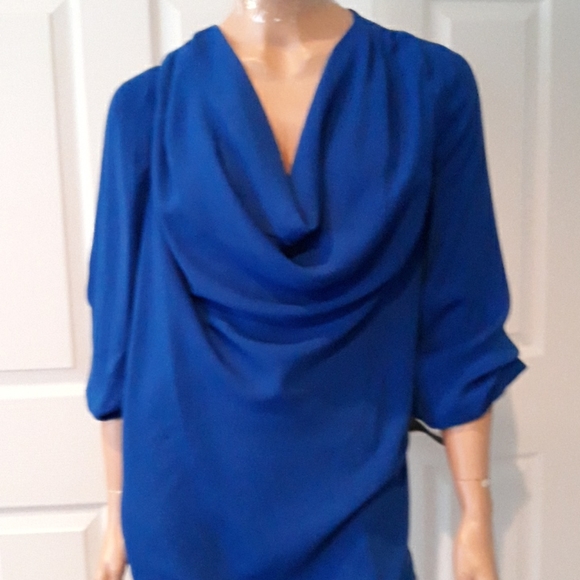 3/$25 Blue Pullover Lightweight Blouse Size 2X